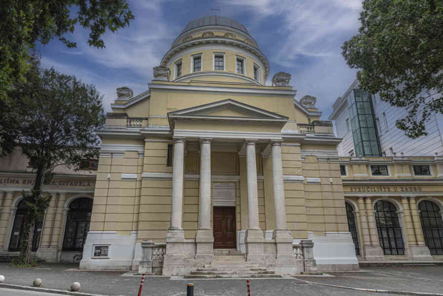 Croacia - Zadar 37 - capilla de San Demetrio.jpg
